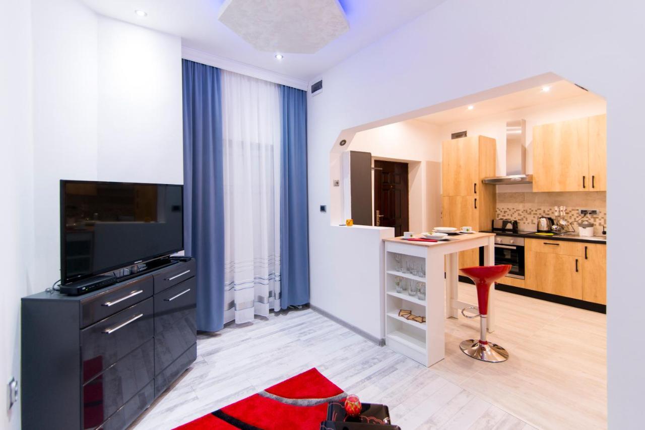 Data Central Studio Novi Sad Exteriör bild